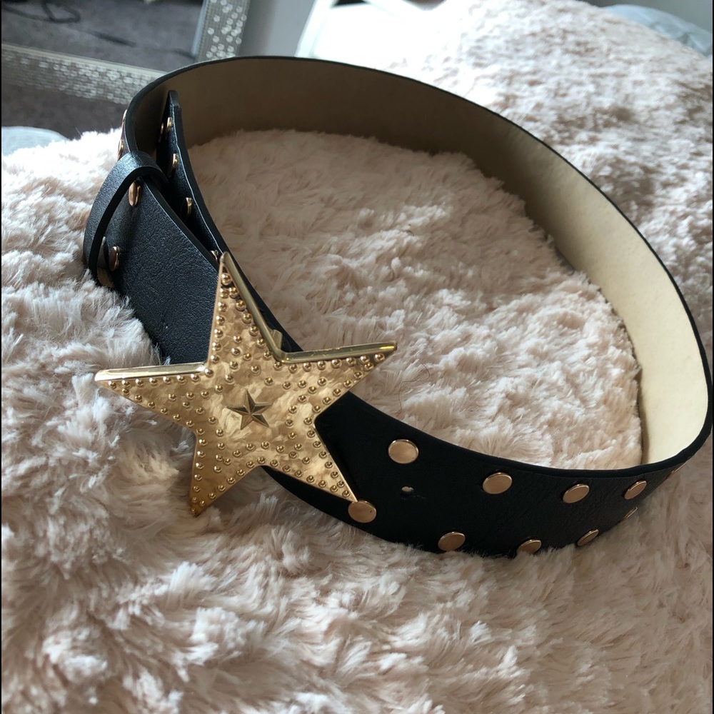 NWOT Steve Madden Star Belt